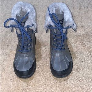 Ugg snow boots